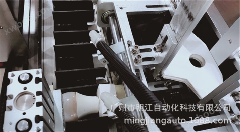 唇膏装盒机 香水口红药板奶粉自动装盒机 指甲油牙膏牙刷装盒机示例图14