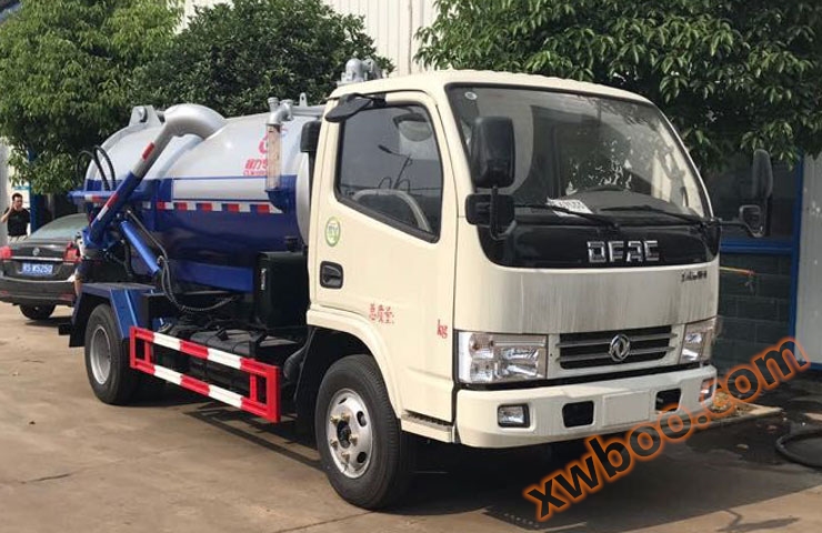 Dongfeng Xiaobawang sewage suction truck